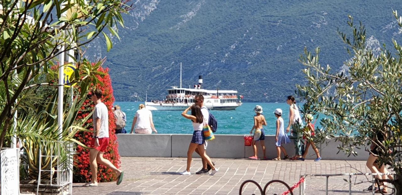 Albergo Bellavista ليمونِ سول غاردا المظهر الخارجي الصورة