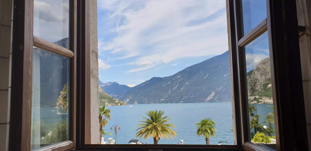 Albergo Bellavista ليمونِ سول غاردا المظهر الخارجي الصورة