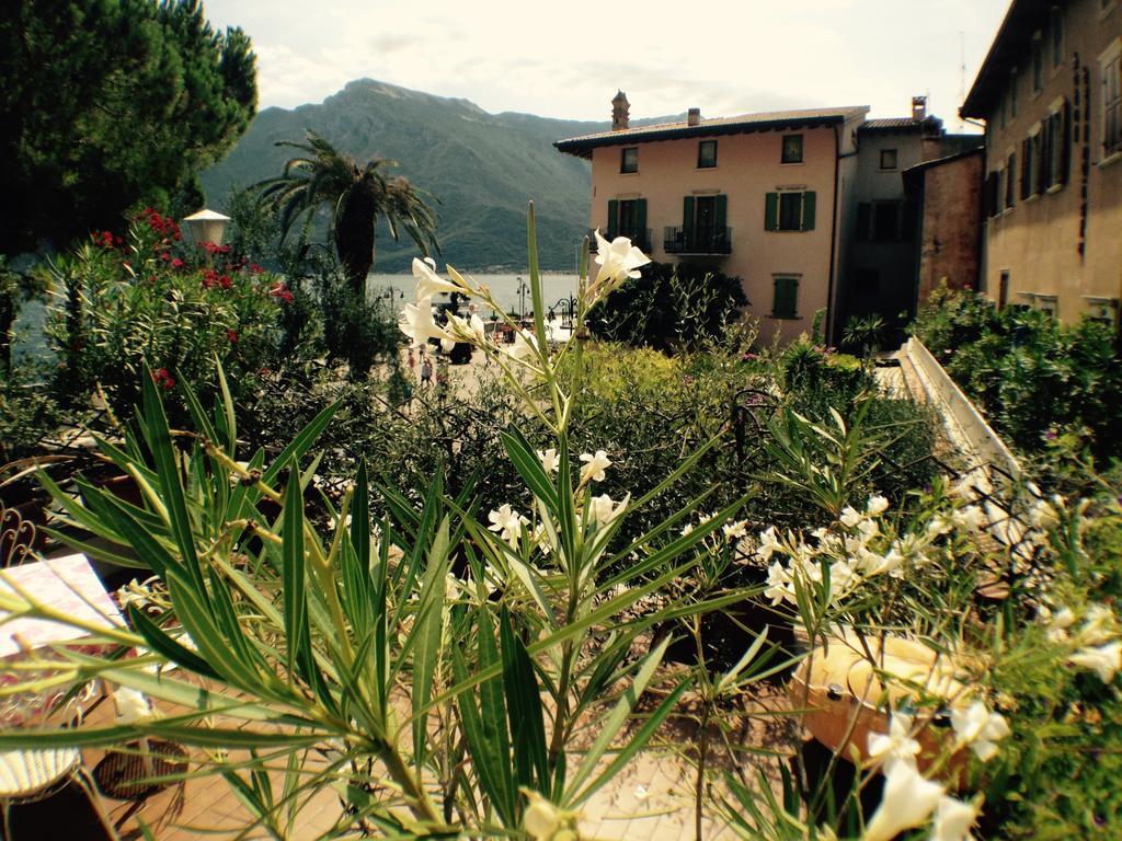 Albergo Bellavista ليمونِ سول غاردا المظهر الخارجي الصورة