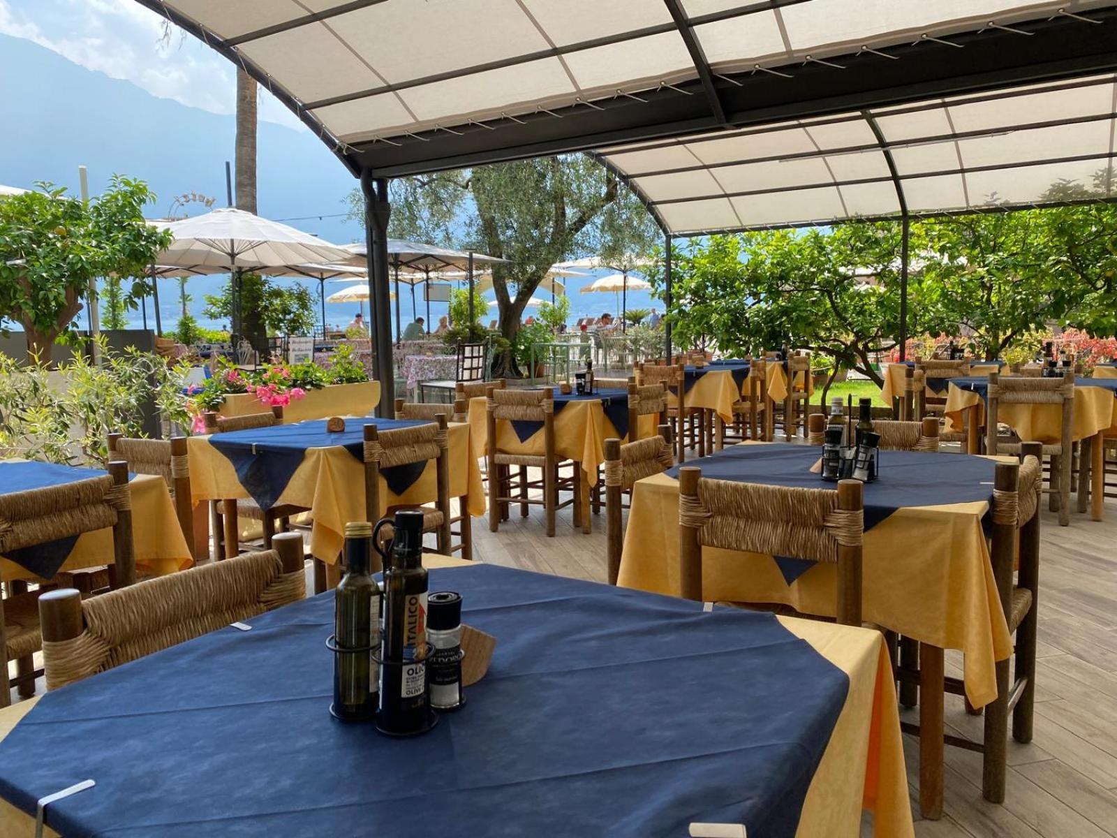 Albergo Bellavista ليمونِ سول غاردا المظهر الخارجي الصورة