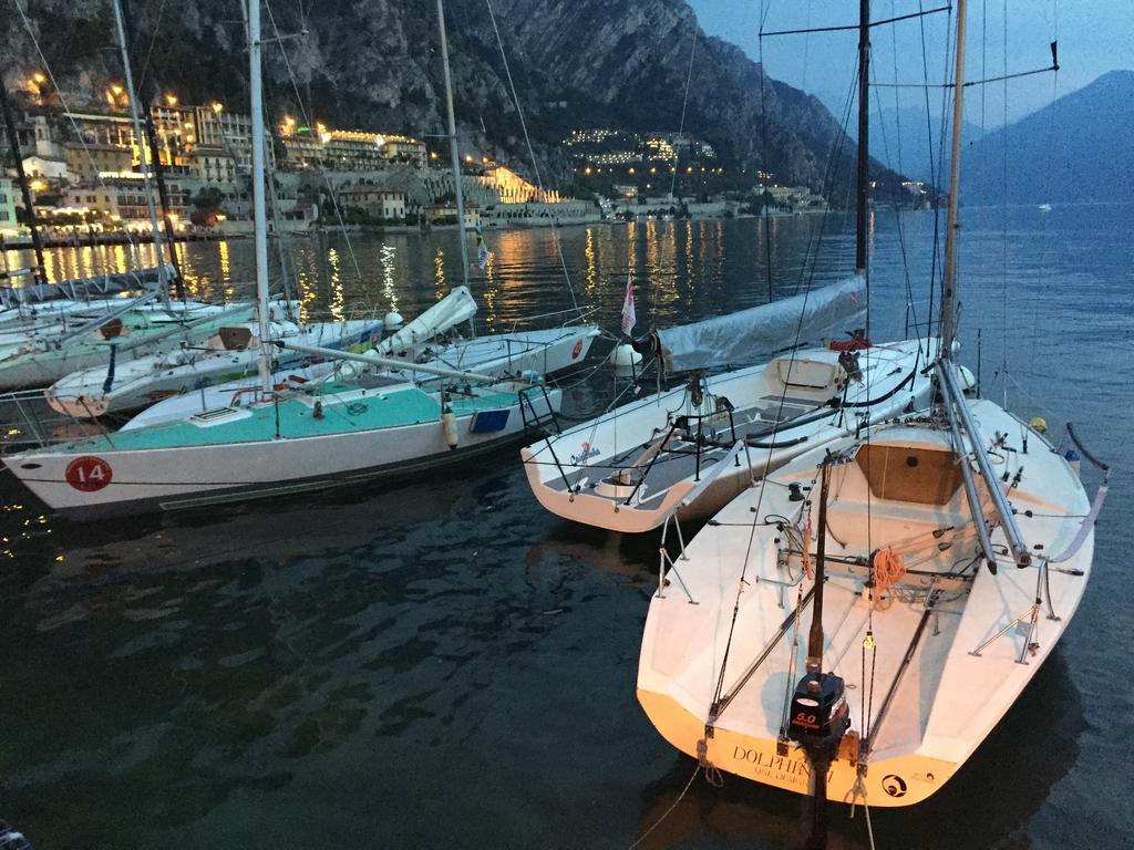 Albergo Bellavista ليمونِ سول غاردا المظهر الخارجي الصورة