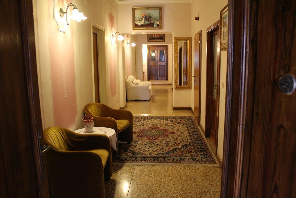 Albergo Bellavista ليمونِ سول غاردا المظهر الخارجي الصورة